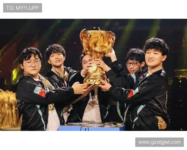 电竞赛事热潮再起 国内外战队激战正酣 谁能问鼎年度总冠军荣誉