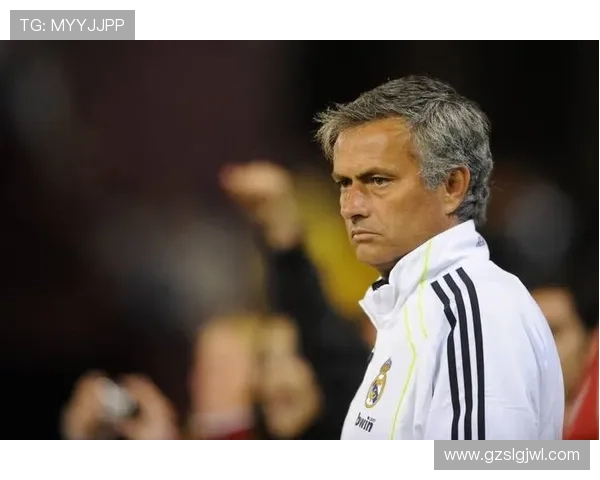 皇马官方正式宣布穆里尼奥重返执掌球队开启全新银河战舰时代