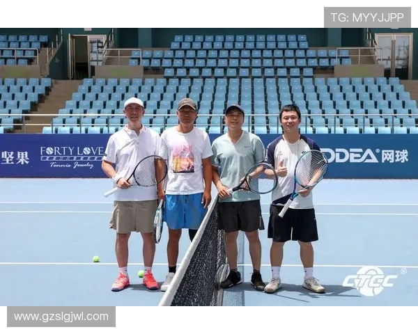 网球大师赛激战正酣 大坂直美复出首战告捷 赛季前景令人期待